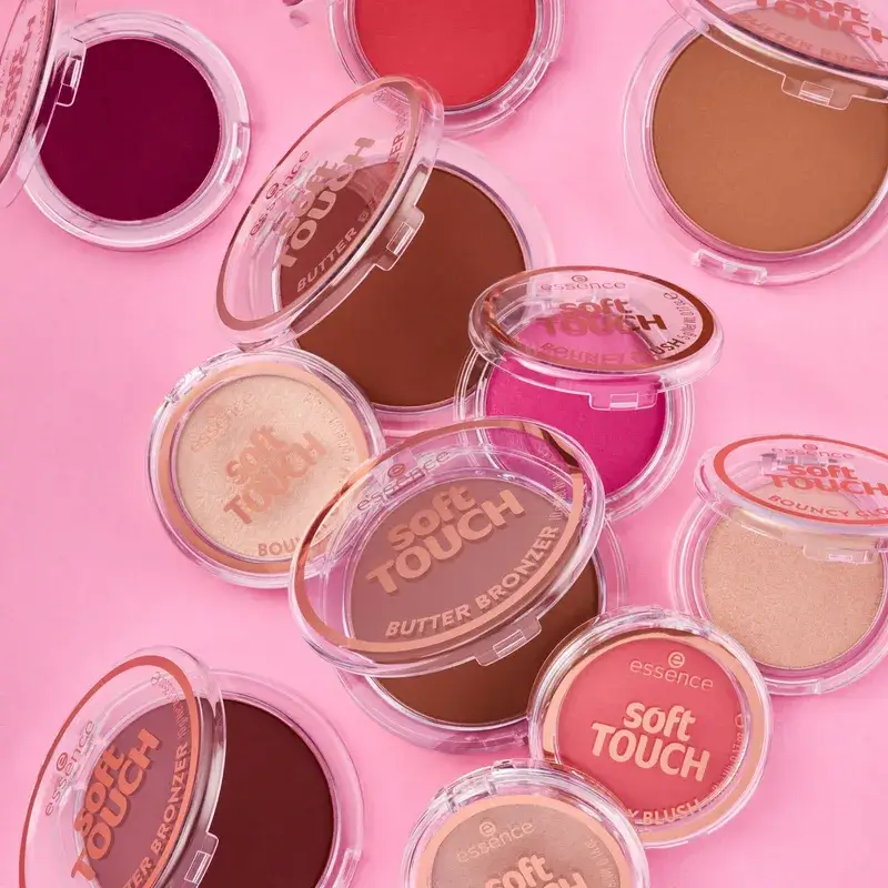 Essence Colorete Soft Touch Bouncy Blush 10 , 5 gr - Image 9