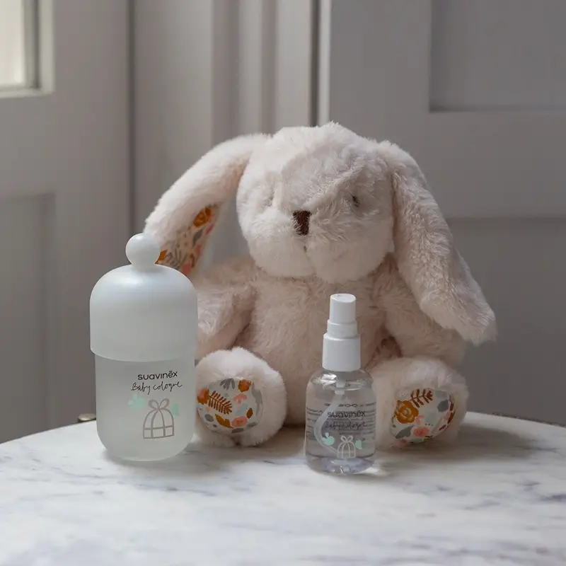 Suavinex Canastilla Bebés Con Baby Cologne 100 Ml + Formato Viaje 50 Ml + Peluche Para Bébé - Image 4